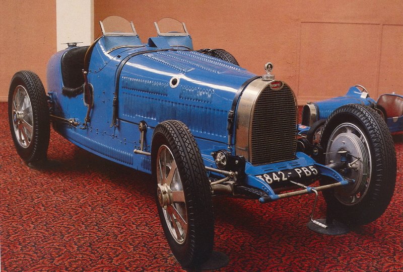 Bugatti Type 35B Course biplace-1927-8 cyl-2262 cm3 140 CV