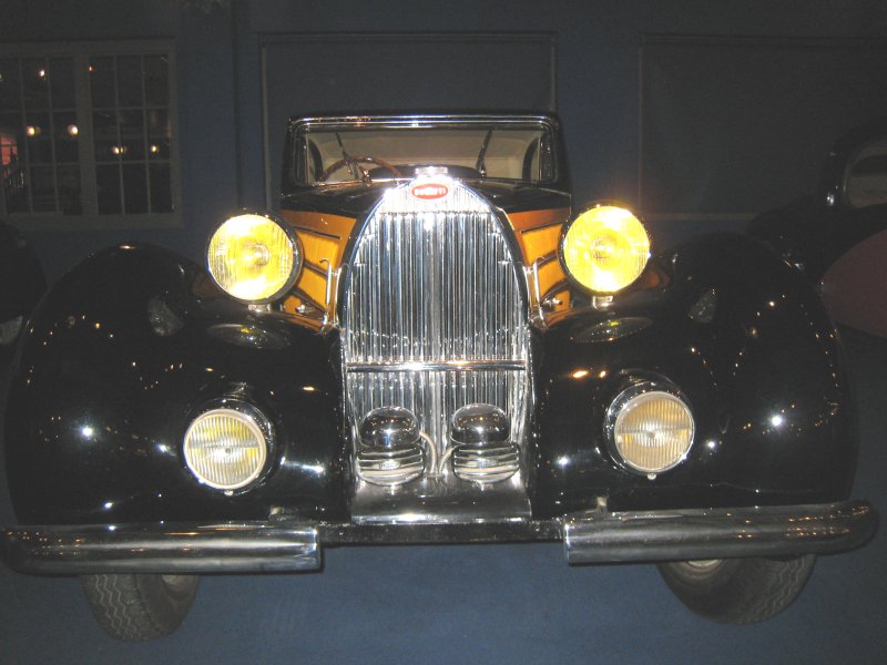 Bugatti type 57 (1938)